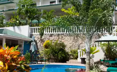 Hotel Hanneman Holiday Residence